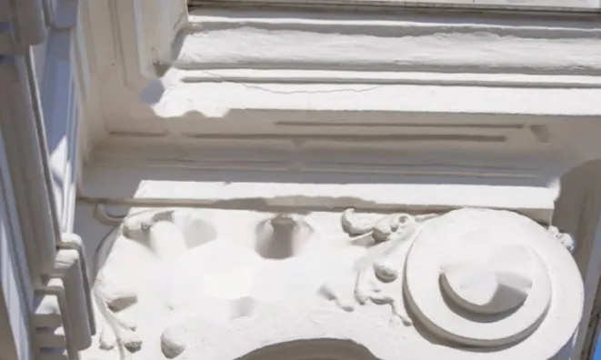 Недвижимость Двухкомнатная квартира в центре: 17