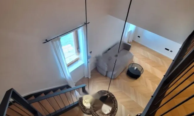 Недвижимость Четырехкомнатная Квартира в Центре: 1