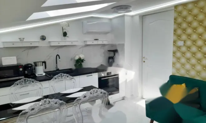 Недвижимость Четырехкомнатная квартира в центре Опатии: 2