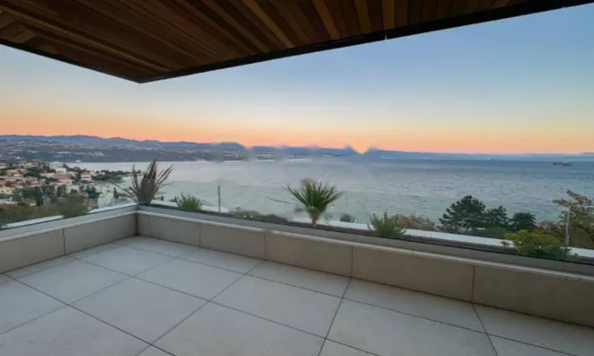 Недвижимость Четырехкомнатная квартира в центре Опатья: 8