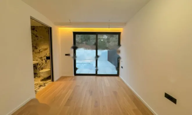 Недвижимость Четырехкомнатная квартира в центре Опатья: 15