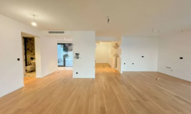 Недвижимость Четырехкомнатная квартира в центре Опатья: 16