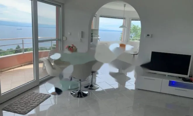 Недвижимость Трёхкомнатная квартира в центре: 9