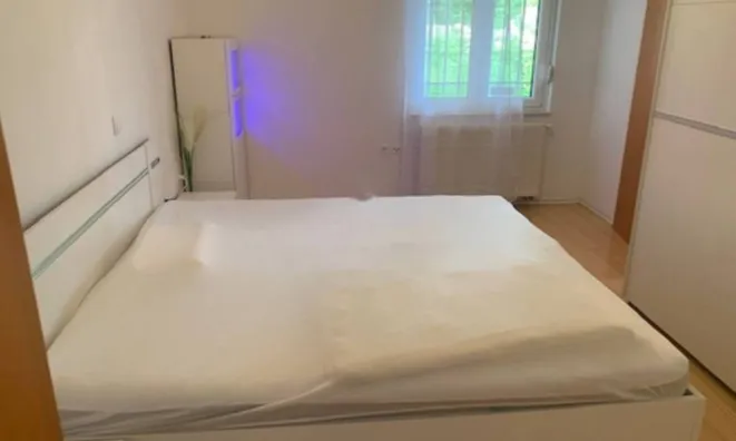 Недвижимость Трёхкомнатная квартира в центре: 15