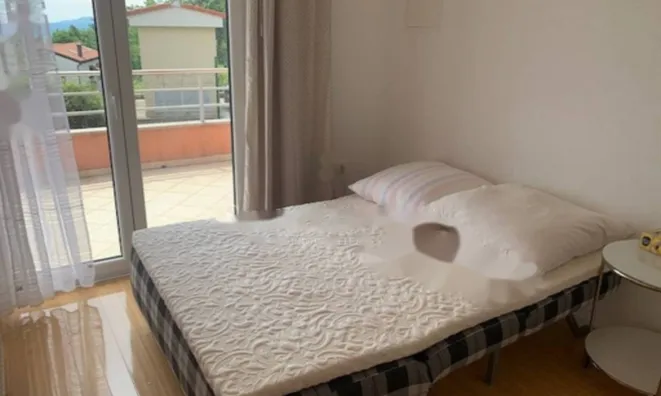 Недвижимость Трёхкомнатная квартира в центре: 17