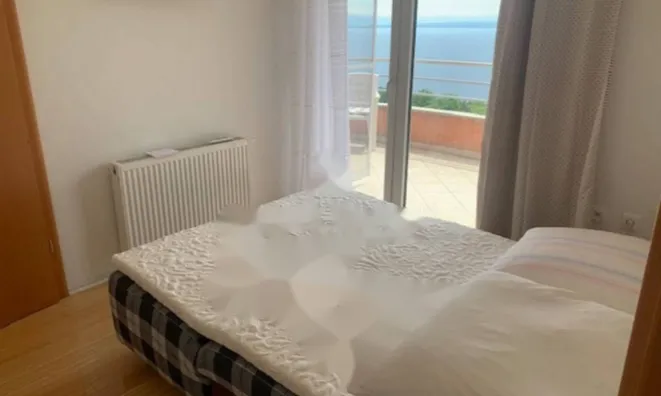 Недвижимость Трёхкомнатная квартира в центре: 18