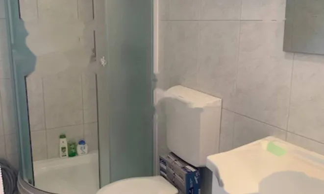 Недвижимость Трёхкомнатная квартира в центре: 19