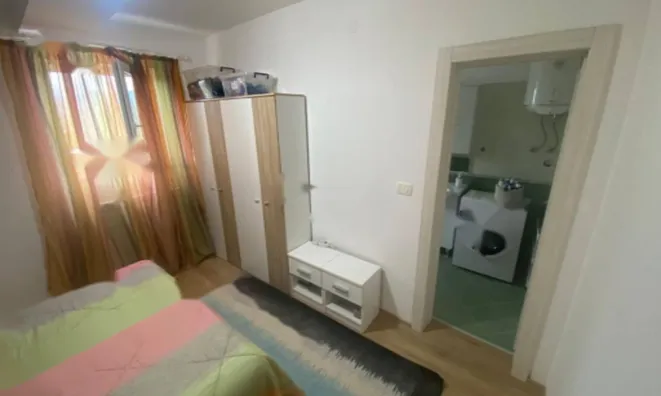 Недвижимость Трёхкомнатная квартира в центре: 12