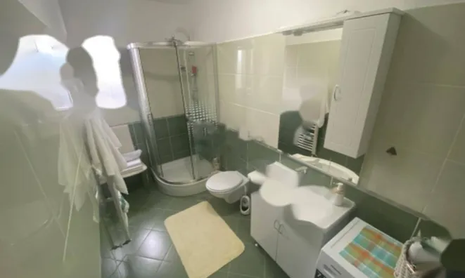 Недвижимость Трёхкомнатная квартира в центре: 16