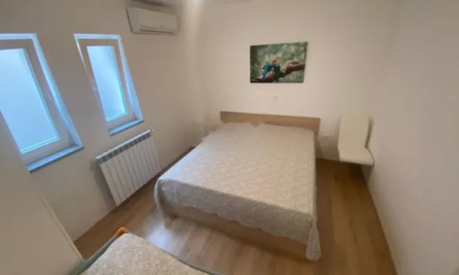 Недвижимость Трёхкомнатная квартира в центре: 20