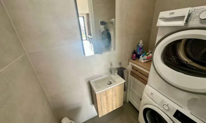 Недвижимость Трехкомнатный этаж в Центре: 19