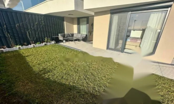 Недвижимость Трехкомнатный этаж в Центре: 21