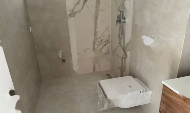 Недвижимость Двухкомнатная квартира, Центр: 12