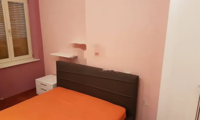 Недвижимость Трехкомнатная квартира в центре: 21