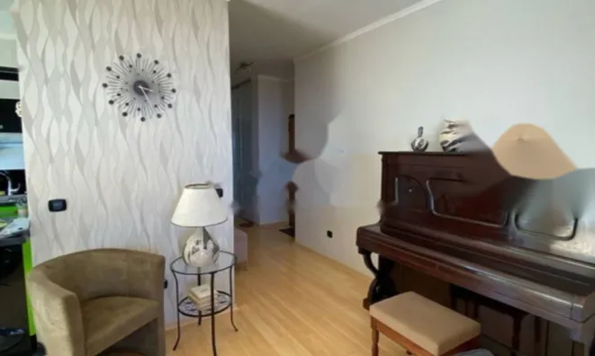 Недвижимость Двухкомнатная квартира Побри: 11