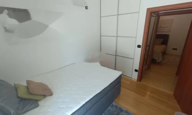 Недвижимость Двухкомнатная квартира Побри: 16