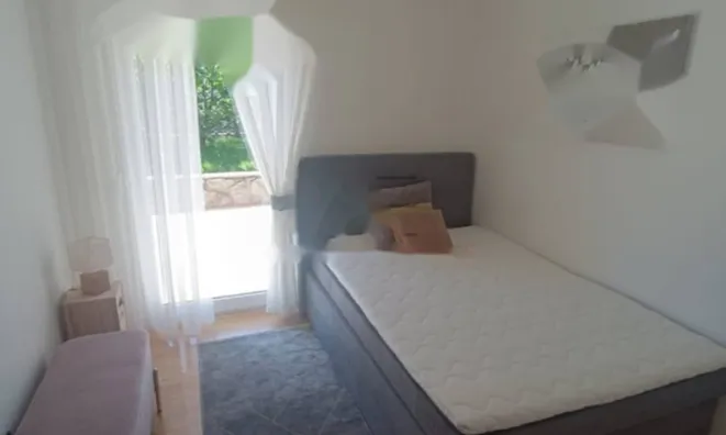 Недвижимость Двухкомнатная квартира Побри: 17