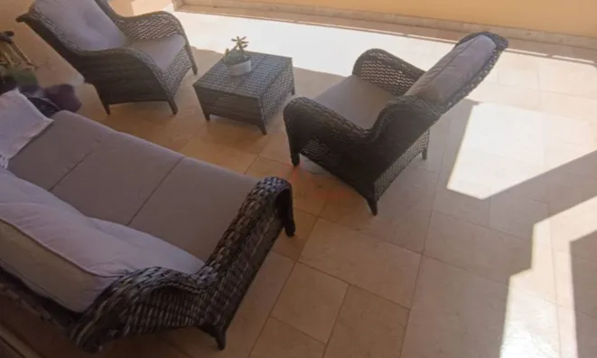 Недвижимость Двухкомнатная квартира Побри: 21