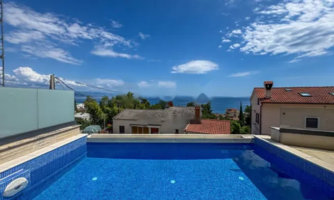 Недвижимость Четырехкомнатная квартира Центр: 6