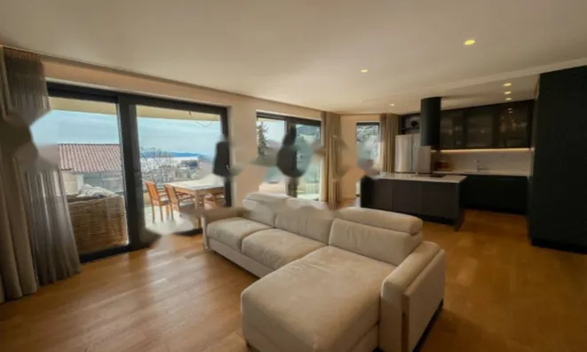 Недвижимость Четырехкомнатная квартира Центр: 14