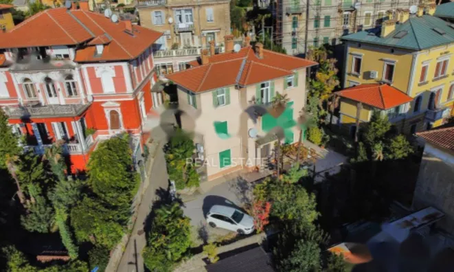 Недвижимость Квартира в центре Опатии: 1