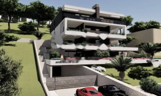 Недвижимость Четырехкомнатная квартира в центре: 5