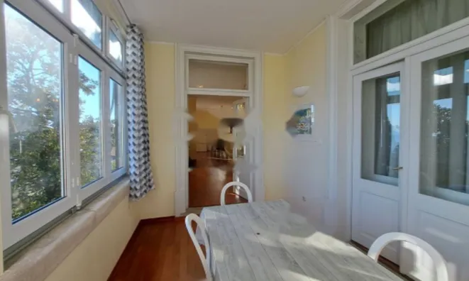 Недвижимость Трехкомнатная квартира в центре: 21