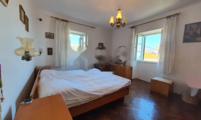 Недвижимость Трехкомнатная квартира в центре Опатии: 10