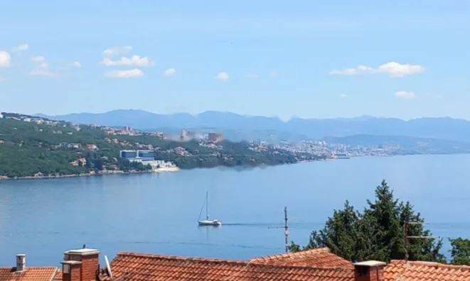 Недвижимость Трехкомнатная квартира в центре Опатии: 13