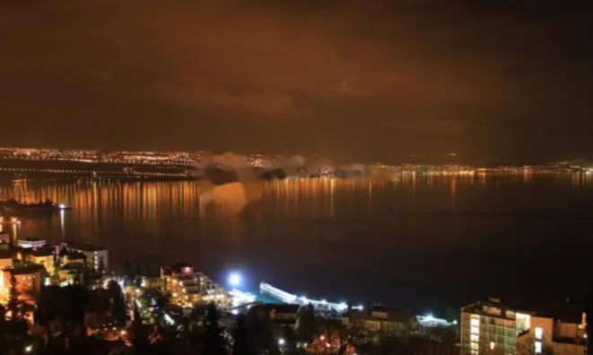 Недвижимость Трехкомнатная квартира центр: 1