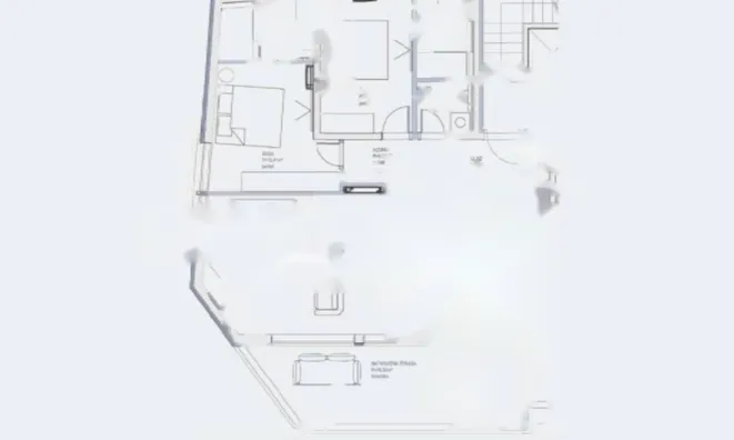 Недвижимость Трехкомнатная квартира в центре: 2