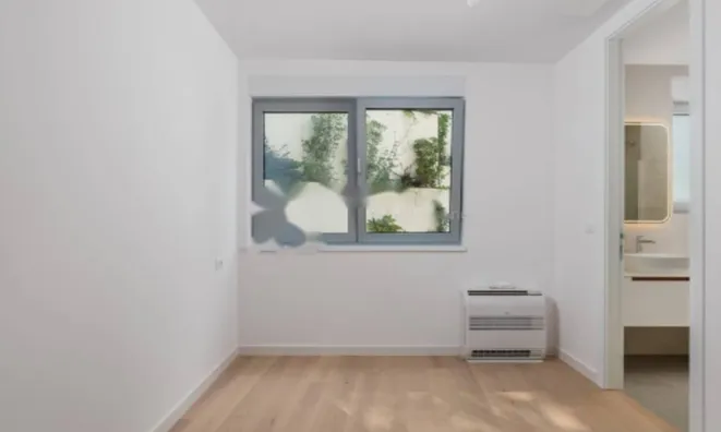 Недвижимость Квартира в центре на первом этаже: 7