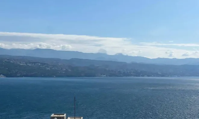 Недвижимость Трёхкомнатная квартира в центре Опатии: 13