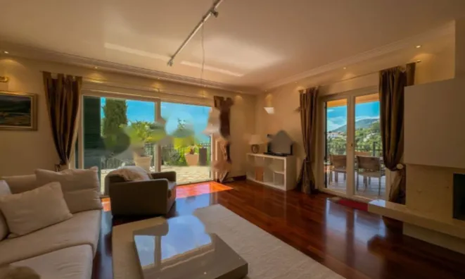 Недвижимость Квартира на первом этаже, Центр, Опатия: 2