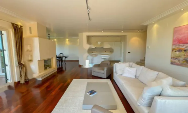 Недвижимость Квартира на первом этаже, Центр, Опатия: 11