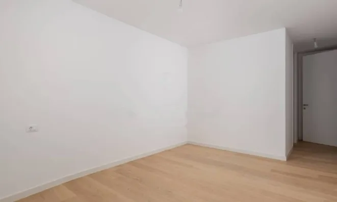 Недвижимость Трёхкомнатная квартира в центре: 21