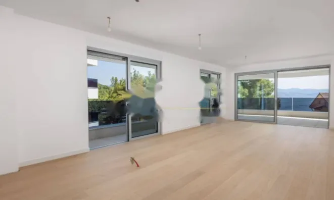 Недвижимость Двухкомнатная Квартира в Центре: 3