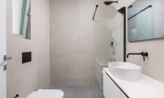 Недвижимость Двухкомнатная Квартира в Центре: 20