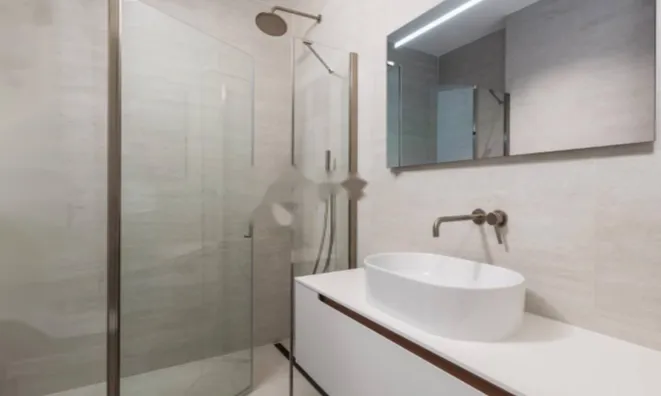 Недвижимость Трёхкомнатная квартира Центр: 11