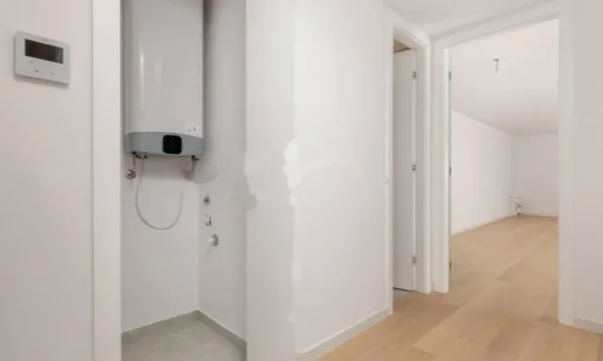 Недвижимость Трёхкомнатная квартира Центр: 12