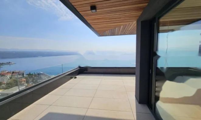 Недвижимость Квартира в центре Опатии: 3