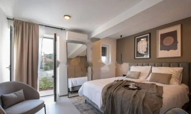 Недвижимость Трёхкомнатная квартира в Опатии: 15