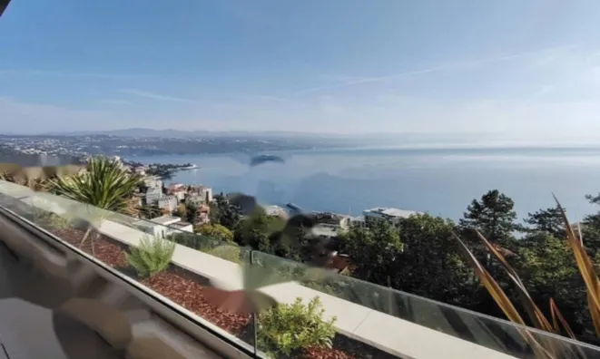 Недвижимость Квартира в центре Опатии: 1