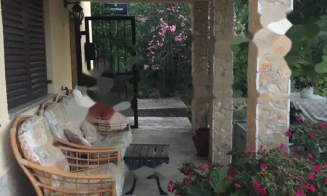 Недвижимость Трехкомнатная квартира, Центр: 17