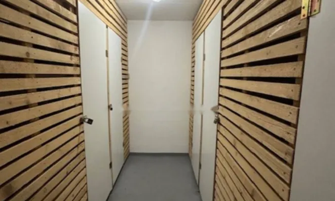 Недвижимость Двухкомнатная квартира в центре: 15