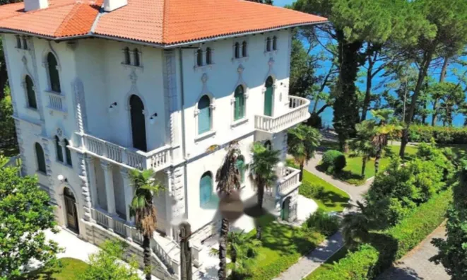 Недвижимость Семейный дом 600 м² в центре Опатии: 1