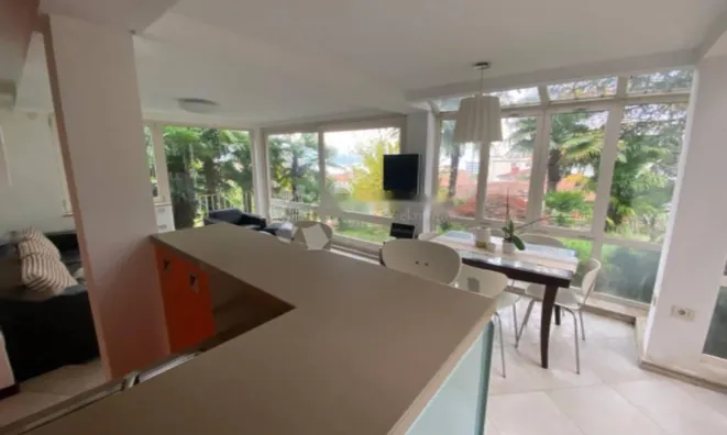 Недвижимость Семейный дом 200 м², Центр, Опатия: 5