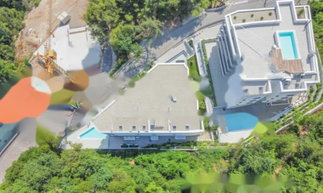 Недвижимость Трехкомнатная квартира в центре: 21