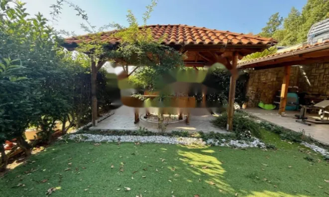 Недвижимость Трёхкомнатная квартира в центре: 19