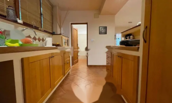 Недвижимость Четырехкомнатная квартира в Центре: 12